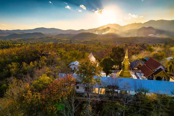 Aerial Shot Wat Phrathat Jom Jaeng Temple Beautiful Sunset Pai — Foto de Stock