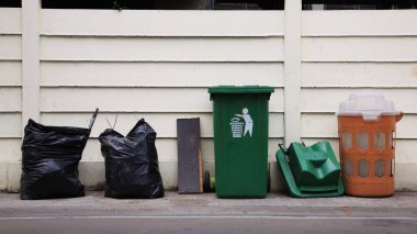 geri dönüşüm ve plastik torbalar