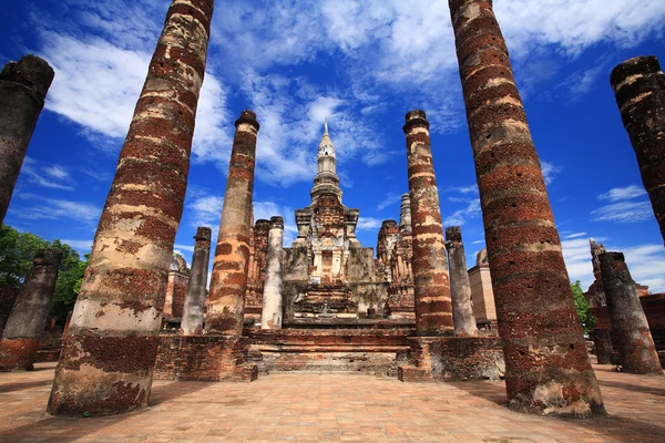 Wat Mahathat em Sukhothai Parque Histórico, Tailândia — Fotografia de Stock