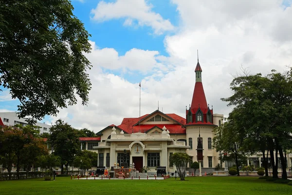 Front view of Phayathai palace in Bangkok — Stock Photo, Image