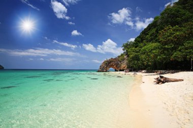 tropik sahil ve doğal taş kemer, Tayland