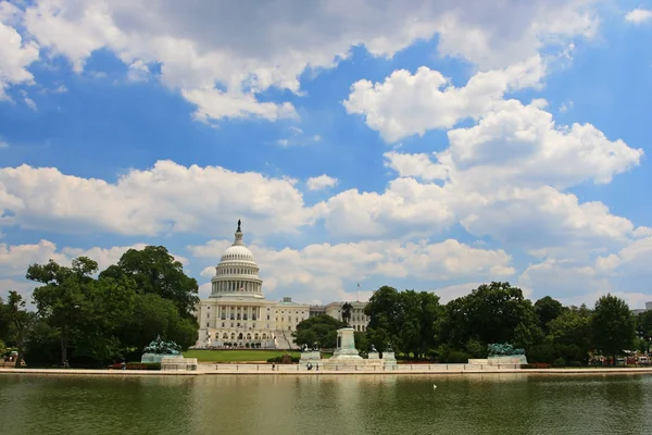 Ons capitol gebouw in washington dc — Stockfoto