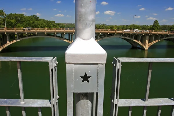 在奥斯汀的桥上的星座 — 图库照片