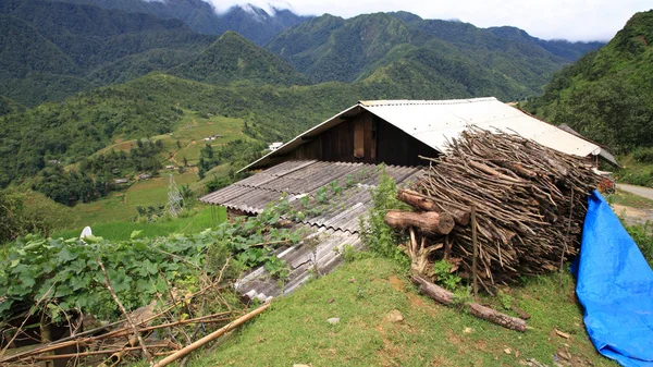 Hus på cat cat village i sapa — Stockfoto