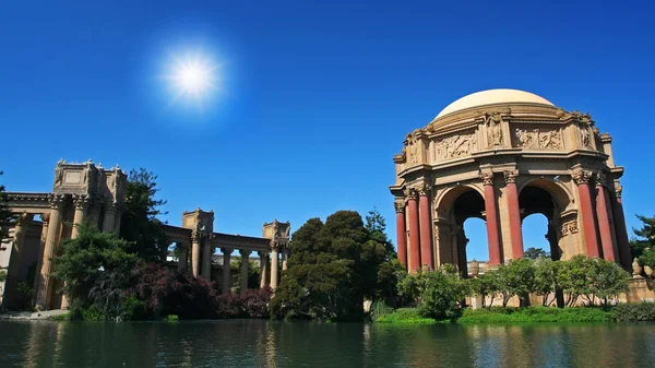 Palace of Fine Arts in San Francisco — Stock Photo, Image