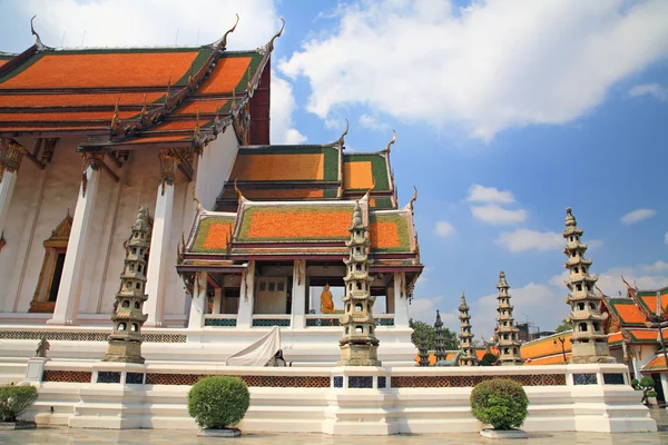 Templo tailandês de Wat Suthat — Fotografia de Stock