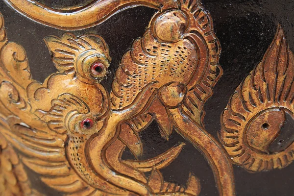 Chinês dourado dragão pedra desejo — Fotografia de Stock