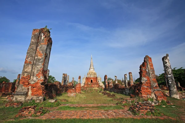 Ancient palaces in Ayutthaya — Stock Photo, Image