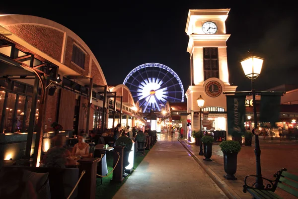 Asiatique The Riverfront at night — Stock Photo, Image