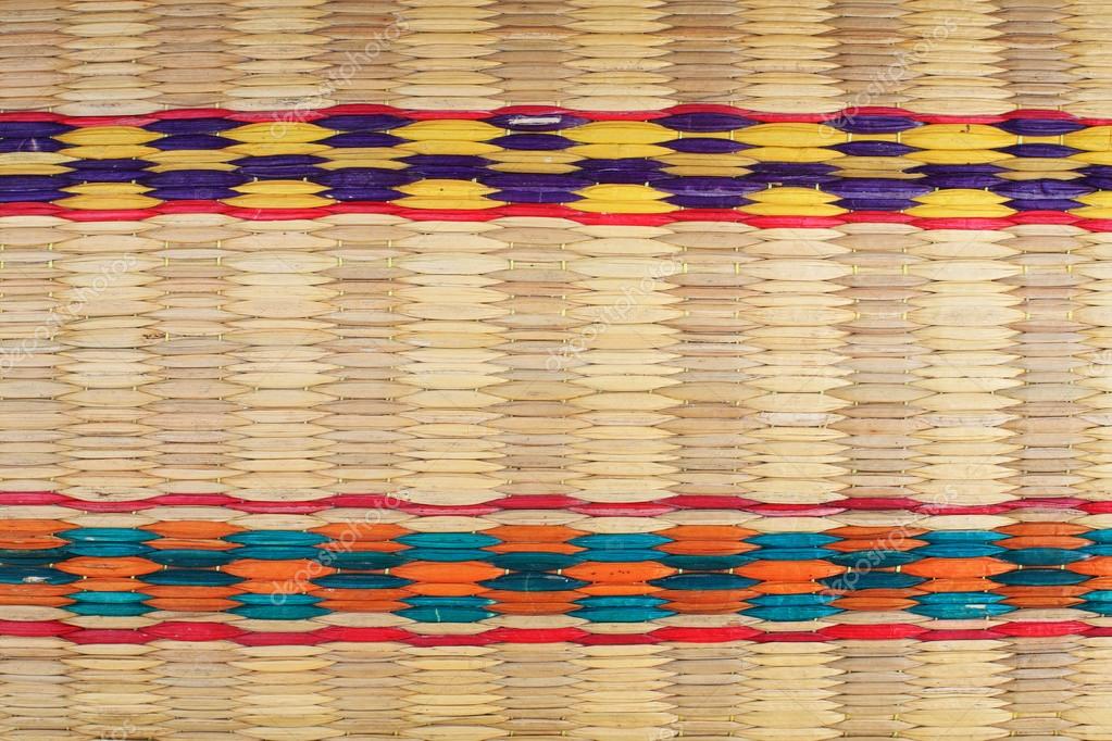 How To Weave Palm Fronds Into A Mat Colorful Palm Leaves Mats