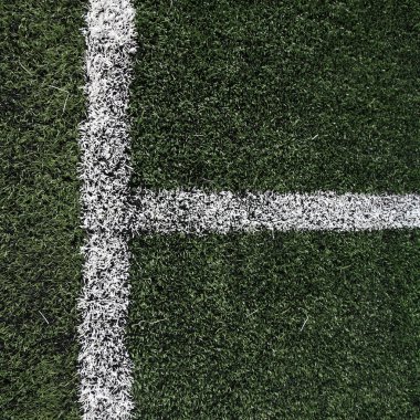 Futbol ya da futbol alanı ile beyaz sınır çizgileri