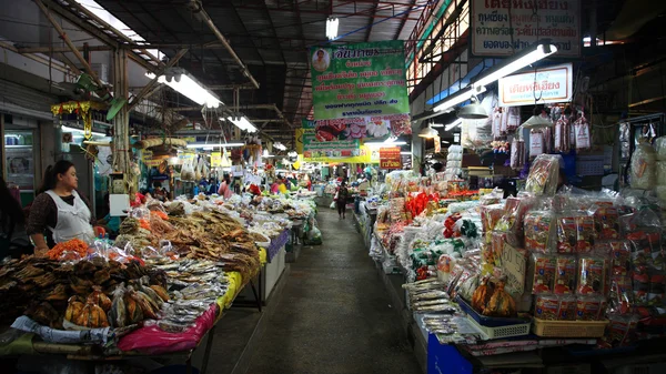 Mercado local de alimentos tailandés — Foto de Stock