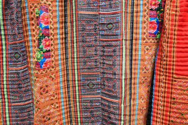 sapa renkli indigo boyalı batik kumaş