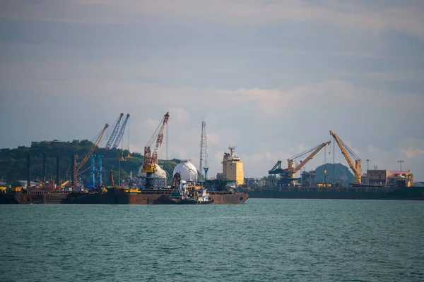 Vrachthaven Uitzicht Zee Met Vrachtschepen Kraan Containers Bij Sattahip Provincie — Stockfoto