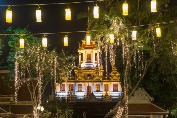 Wat Ratchanadda Temple Light Decoration Night Ratchadamnoen Street National Father — Zdjęcie stockowe