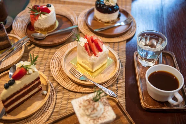 Variety Cakes Hot Coffee Cafes Wooden Table Soft Focus Strawberry — ストック写真