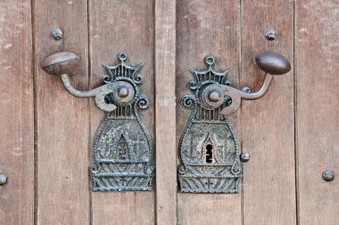 eski manastır kapı kolu