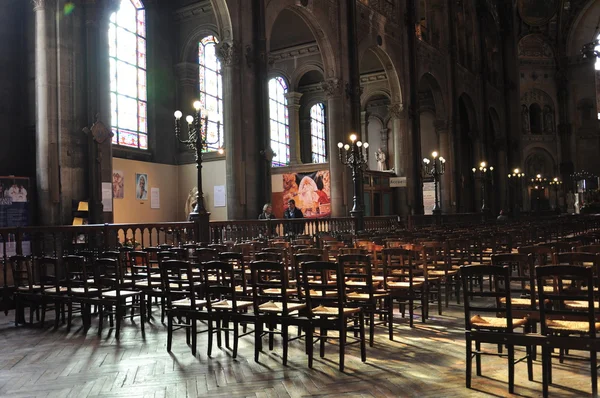 โบสถ์เซนต์ออกัสตินในปารีส ฝรั่งเศส — ภาพถ่ายสต็อก