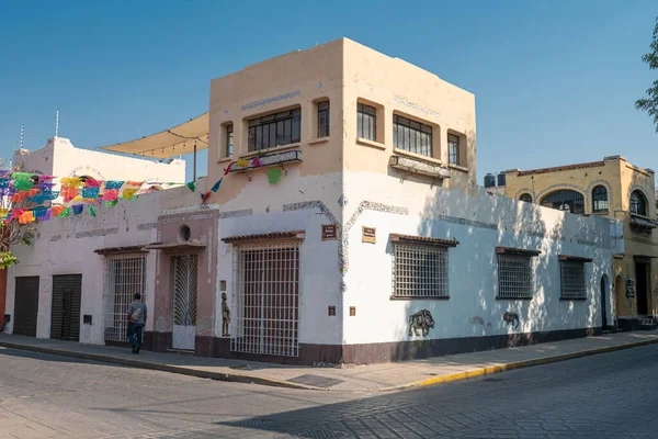 Oaxaca Oaxaca Mexico Maj 2022 Widok Zabytkowego Domu Rogu Ulic — Zdjęcie stockowe