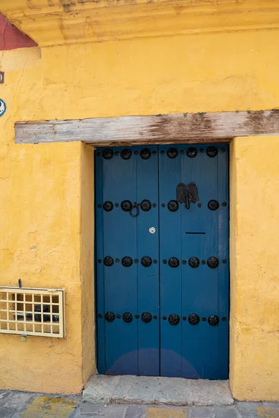 Oaxaca Oaxaca Mexico May 2022 Antique Wooden Blue Door Typical — Stok Foto