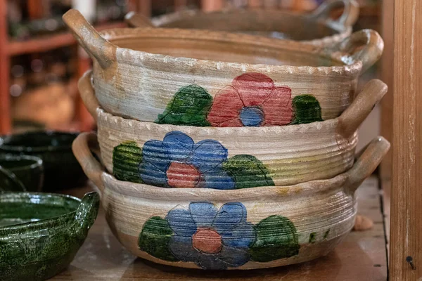Traditional Clay Pots Painted Flowers Store Oaxaca Mexico — Stock fotografie