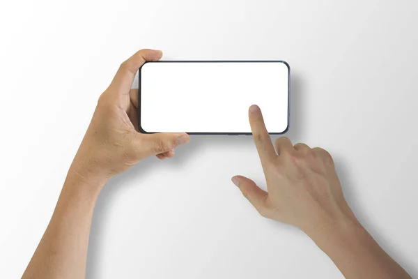 Κοντινό Πλάνο Του Χεριού Κρατώντας Smartphone Λευκή Οθόνη Απομονώνονται Λευκό — Φωτογραφία Αρχείου