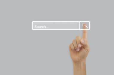 Kopya alanı ile temas ekranında büyüteç simge arama sayfasına el ile dokunmak. Tarayıcı internet veri bilgi ağı arama kavramı.