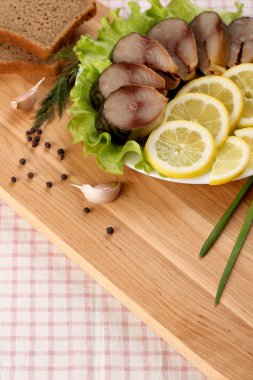 smocked uskumru ile kompozisyon