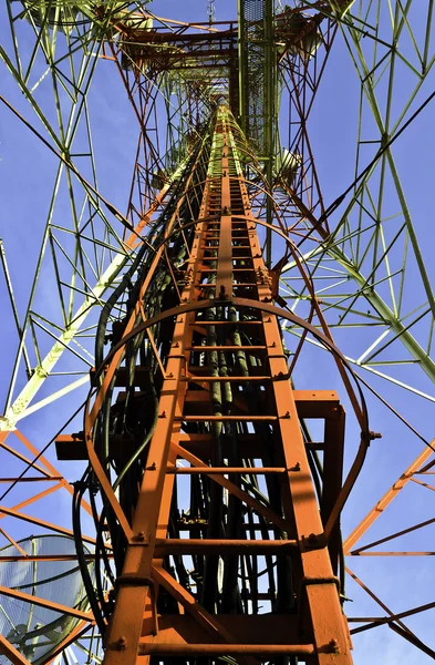 Structure de tour de télécommunication — Photo