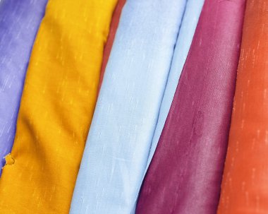 renkli kumaşlar