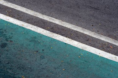 Sokakta trafik işaretleri