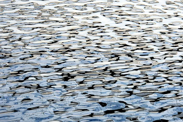 바다에서의 추상적 물결의 움직임 — 스톡 사진