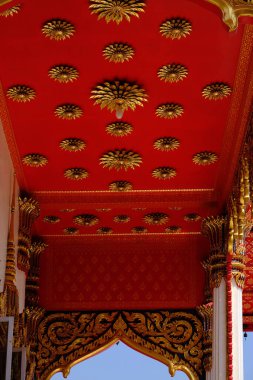 Tayland tarzı çatı ve desen sanatı