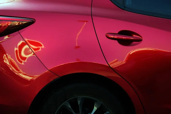 Refletir Carro Vermelho Forma Abstrata — Fotografia de Stock