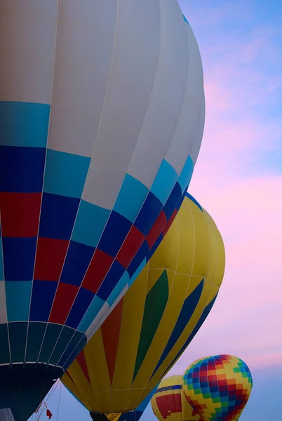 부케크 Albuquerque Balloon Fiesta 바람을 울긋불긋 풍선이 — 스톡 사진