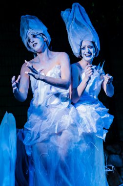 rehovot, israil - 8 Temmuz 2011: Rehovot, İsrail içinde 8 Temmuz 2011 tarihinde canlı heykeller uluslararası festival tanımlanamayan katılımcılar