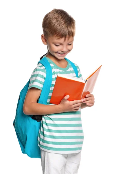 Kleine jongen met boeken — Stockfoto