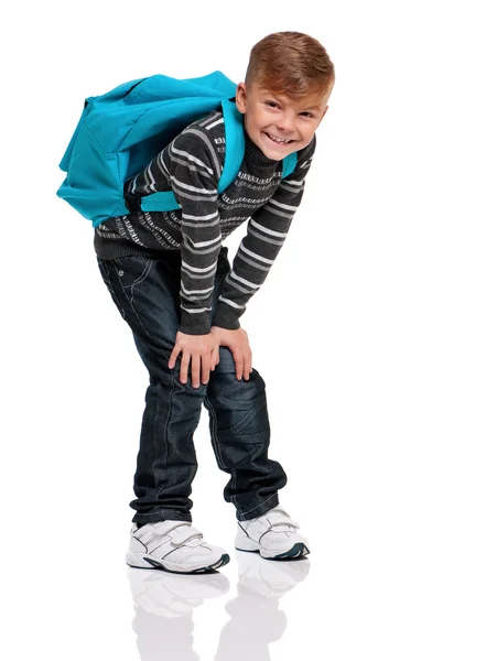 Menino com mochila — Fotografia de Stock