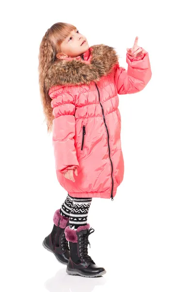 Kleines Mädchen in Winterkleidung — Stockfoto