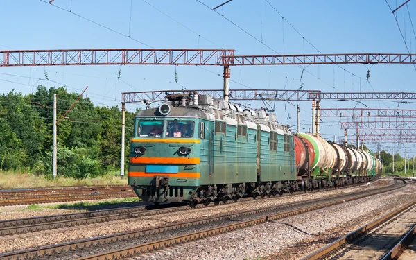 Treno merci con carico liquido in Ucraina — Foto Stock