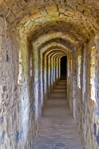 Passaggio all'interno del Castello Kamianets-Podilskyi — Foto Stock