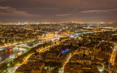 Paris ve seine Eyfel Kulesi'nden görüldüğü gibi. Fransa