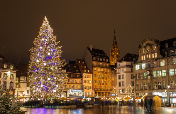 Christmas tree at Place Kleber in Strasbourg, "Capital of Christ