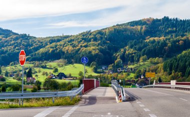 Kara Orman dağlarındaki, kavşak. Almanya, baden-wurttemb