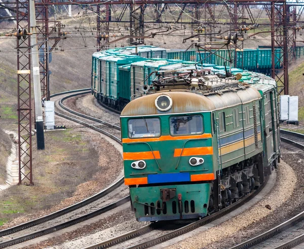Heavy electric freight train in Ukraine — Stock Photo, Image