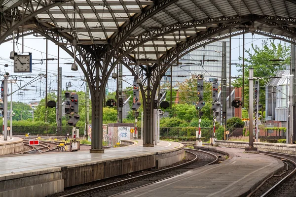 Keulen belangrijkste rail station - Duitsland, Noord-Rijnland-Westfalen — Stockfoto