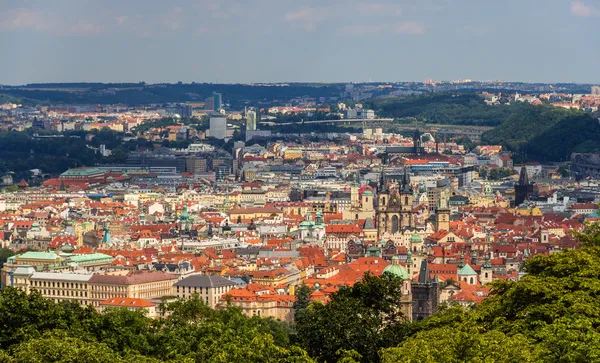 Blick auf die Prager Altstadt (stare mesto) - Tschechische Republik — Stockfoto