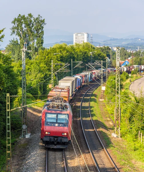 Švýcarský nákladní vlak v Německu — Stock fotografie