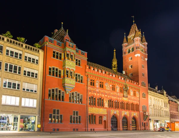 Basel stadhuis (rathaus) 's nachts - Zwitserland — Stockfoto