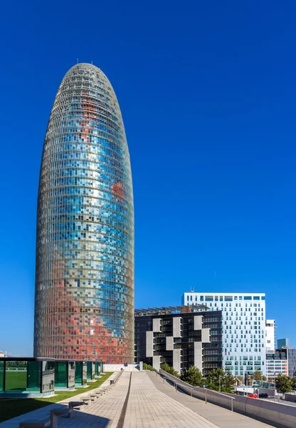 トーレ ・ アグバール バルセロナ、スペインの高層ビル — ストック写真